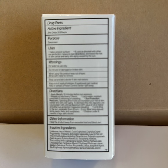 Rationale Beautiful Skin Superfluid Broad Spectrum SPF30 in M1-Lightest Shade - Picture 3 of 4